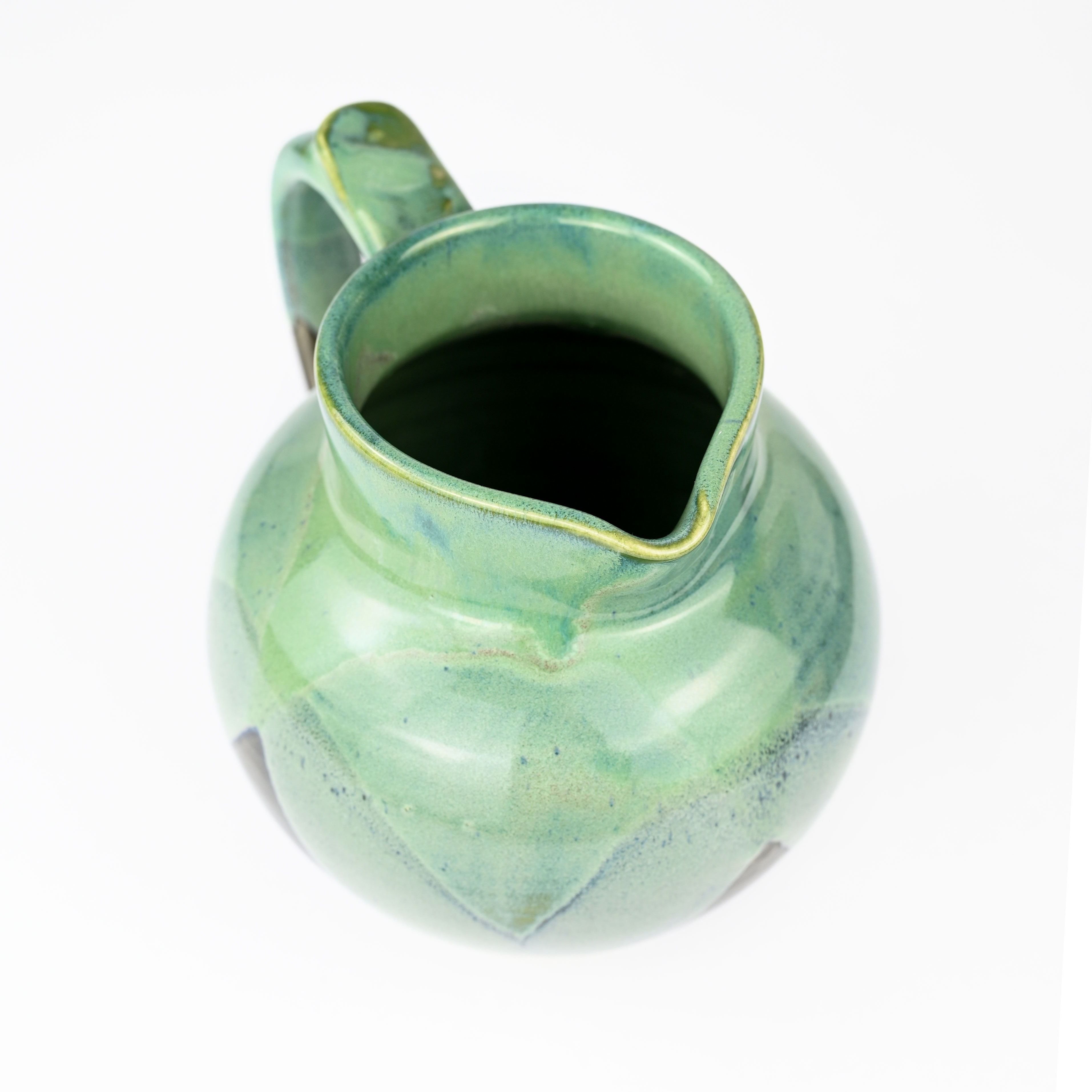 картинка Кувшин Pottery Atelier зеленый - DishWishes.Ru