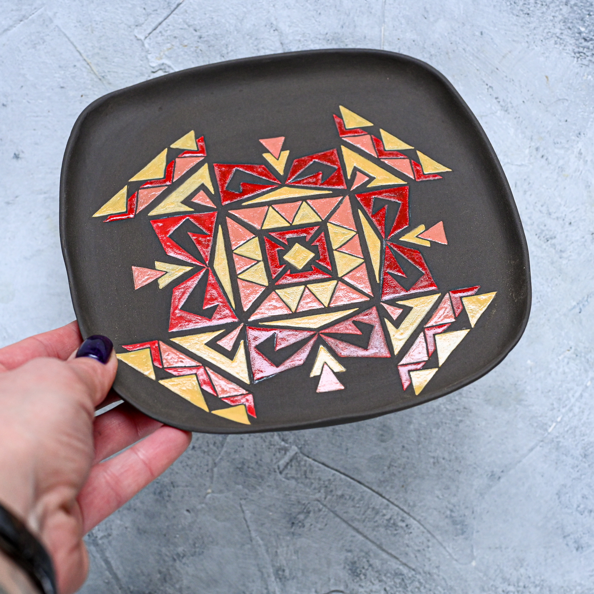 картинка Керамическая тарелка "Инки" средняя 2 - DishWishes.Ru